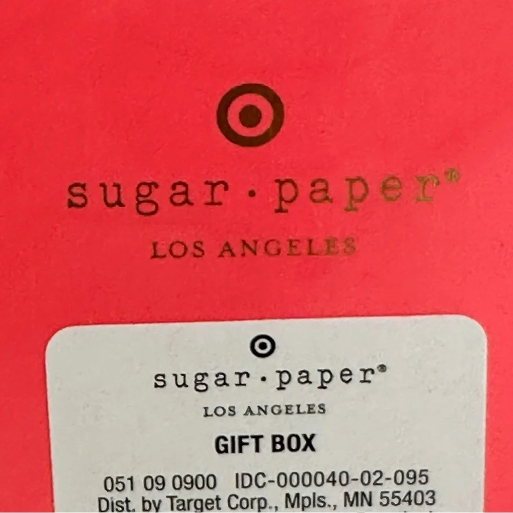 Sugar Paper Los Angeles Square Pink Gift Box - Picture 6 of 6